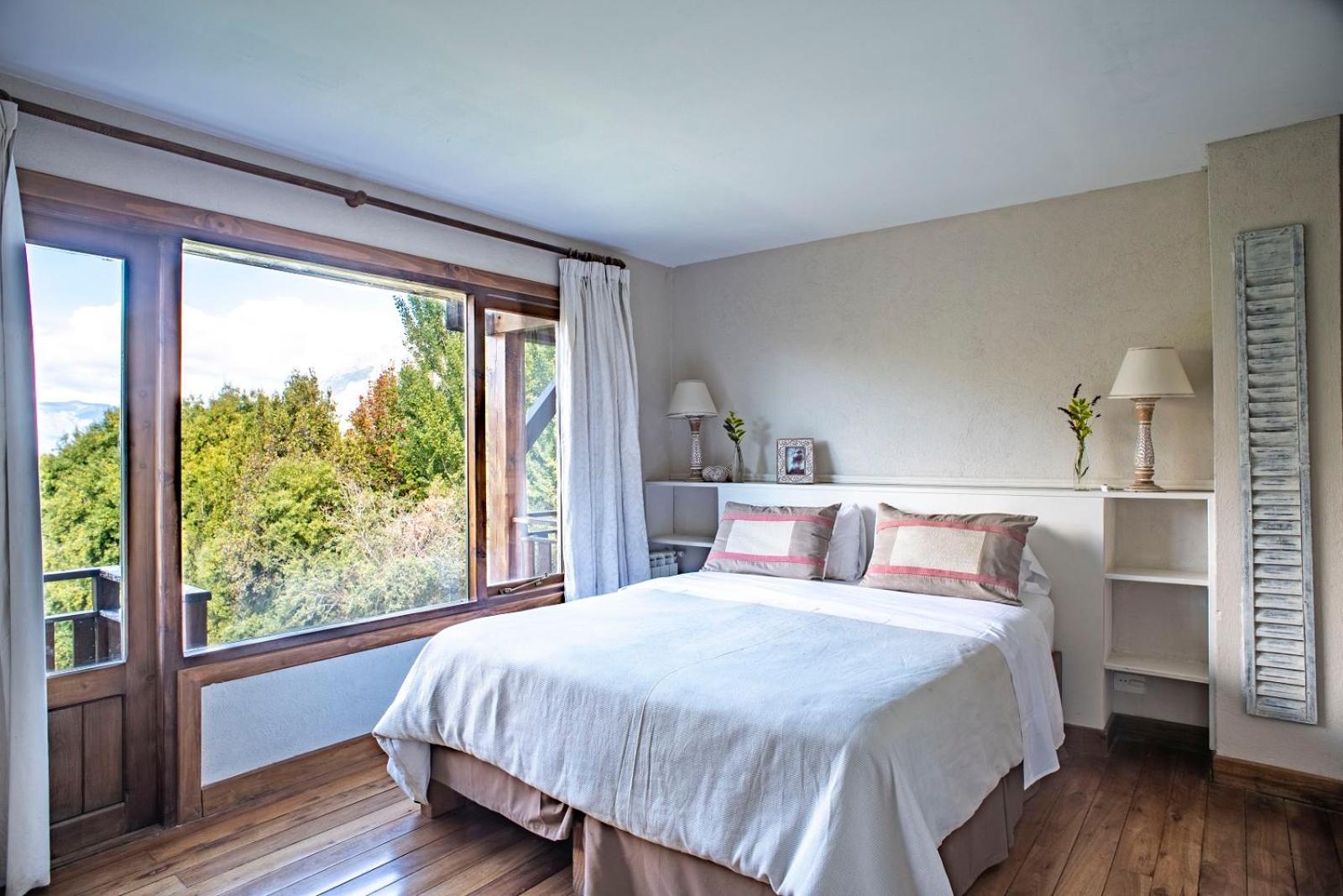 Arelauquen Bungalows & Suites San Carlos de Bariloche Ngoại thất bức ảnh