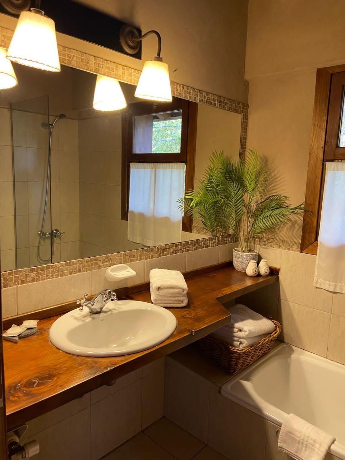 Arelauquen Bungalows & Suites San Carlos de Bariloche Ngoại thất bức ảnh