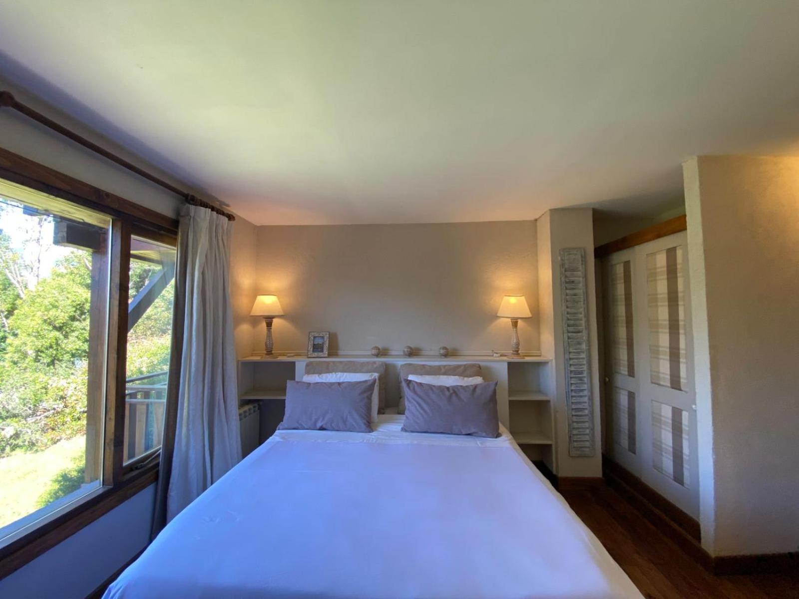 Arelauquen Bungalows & Suites San Carlos de Bariloche Ngoại thất bức ảnh